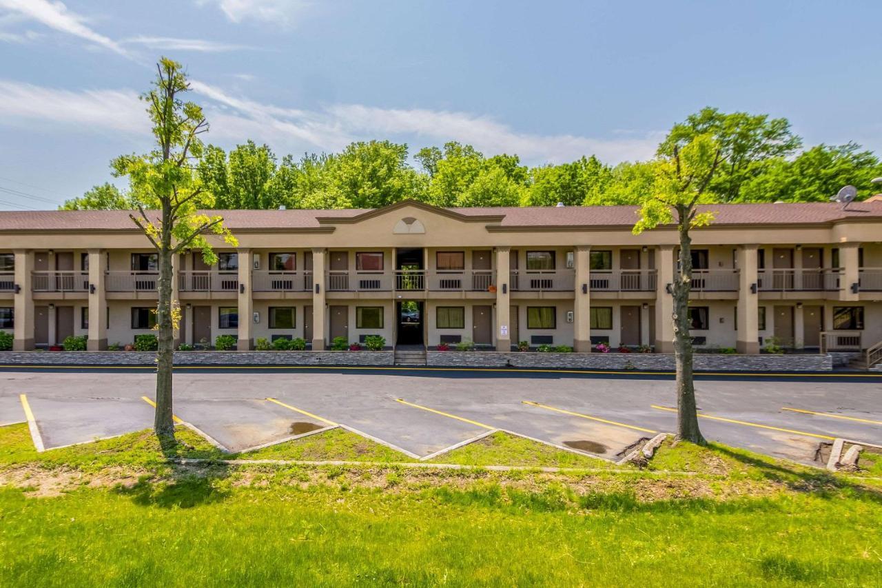 Econo Lodge Маунт-Лорел Екстер'єр фото