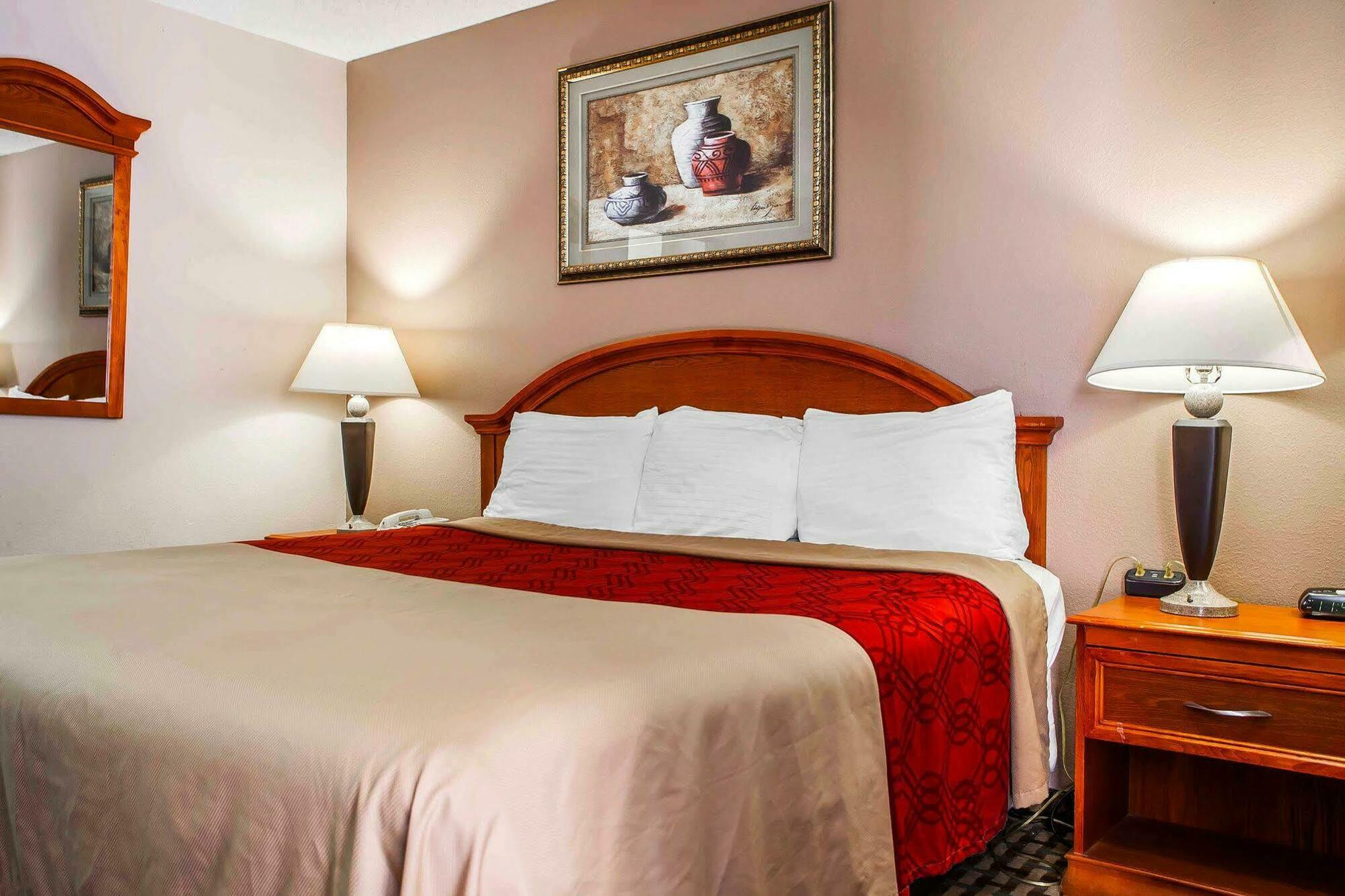 Econo Lodge Маунт-Лорел Екстер'єр фото