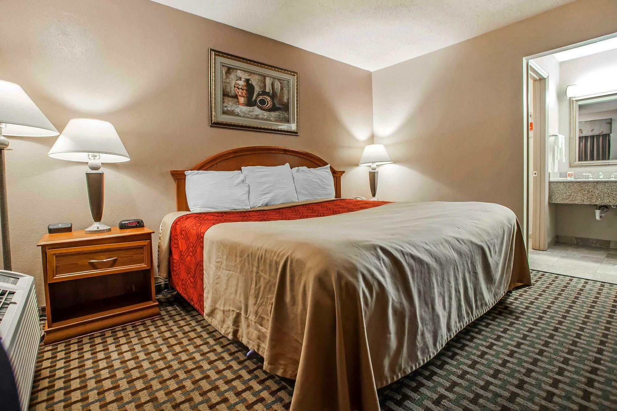 Econo Lodge Маунт-Лорел Екстер'єр фото